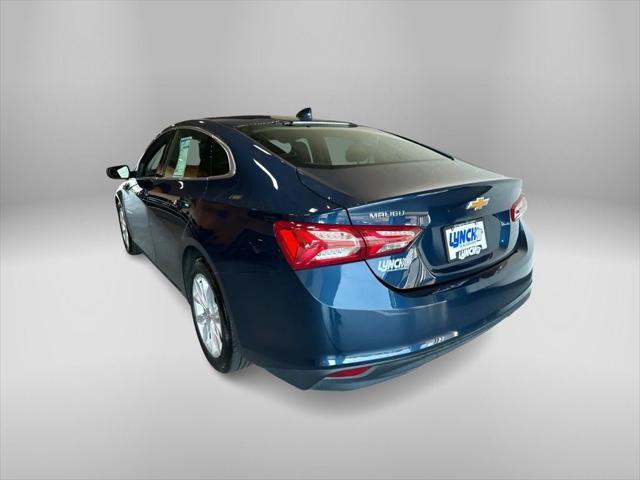 2022 chevrolet malibu fwd lt
