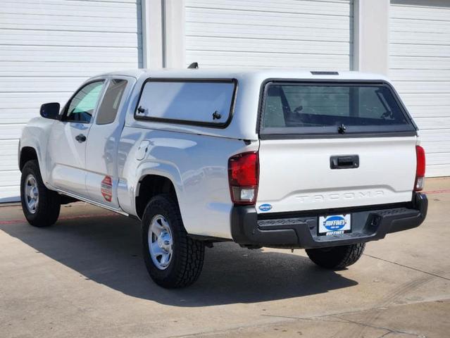 2021 toyota tacoma sr