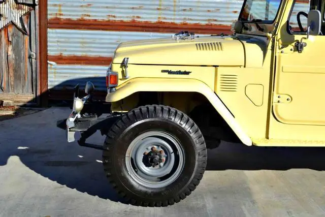 1981 toyota fj-45, yellow with 3330 miles available now!
