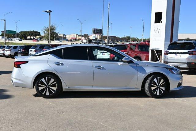 2021 nissan altima 2.5 sl