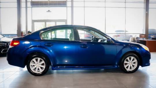 2010 subaru legacy 2.5i premium