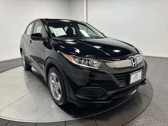 2022 honda hr-v lx