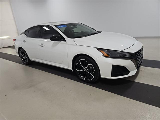 2024 nissan altima sr fwd
