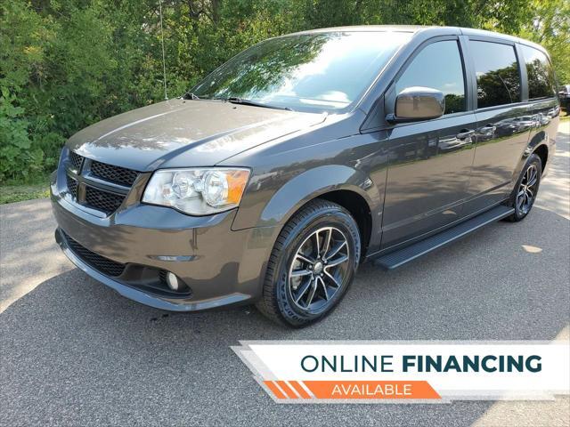 2019 dodge grand caravan se