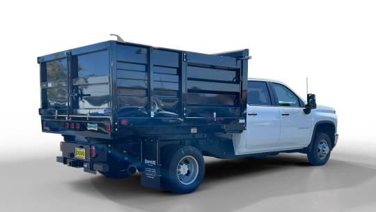 new 2024 chevrolet silverado 3500hd chassis cab 4wd crew cab 177" wb, 60" ca work truck