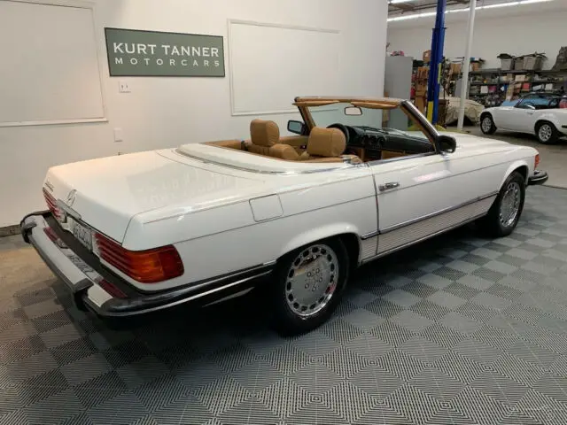 1983 mercedes benz 380 sl. chrome wheels. lovely genuine car with 106,487 miles