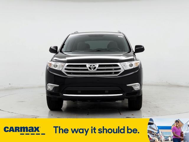 2013 toyota highlander plus