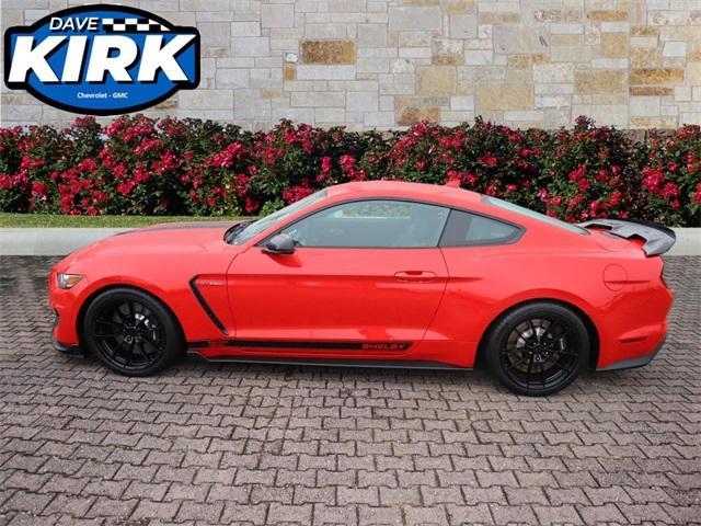 2020 ford shelby gt350 base