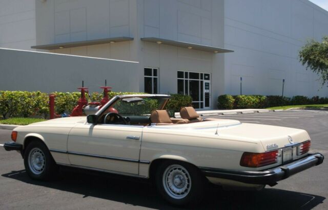 1983 mercedes-benz sl-class 380sl, both tops - no reserve