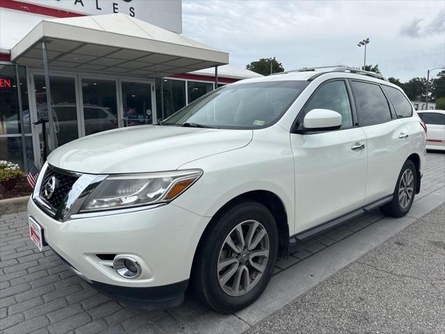 2016 nissan pathfinder sv
