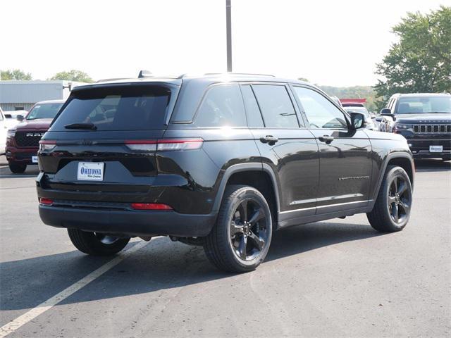 2023 jeep grand cherokee altitude