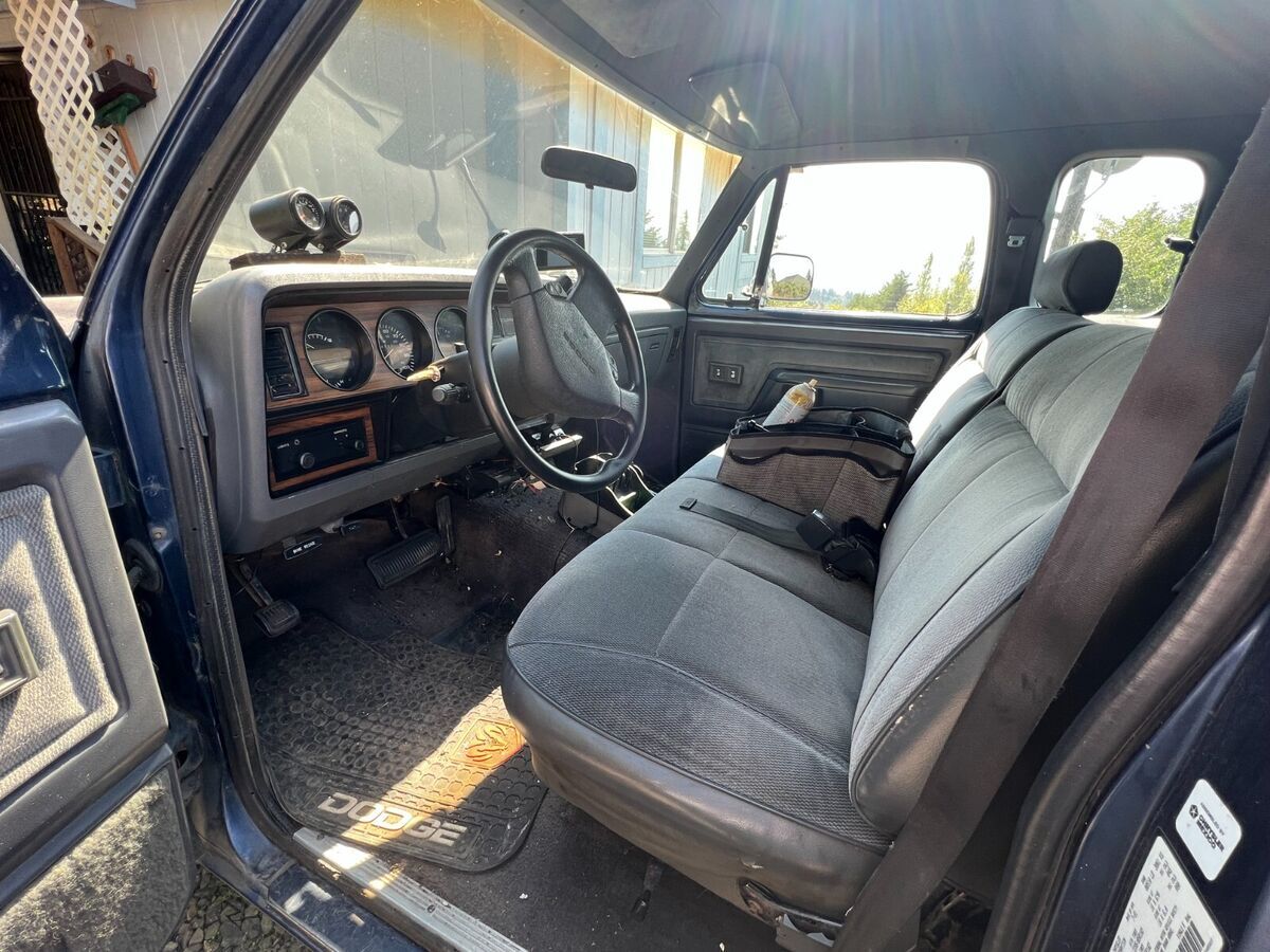 1992 dodge ram le extended cab 12 valve cummins turbo diesel truck