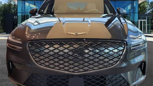 2025 Genesis GV70