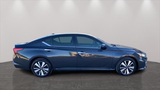 2021 nissan altima 2.5 sv