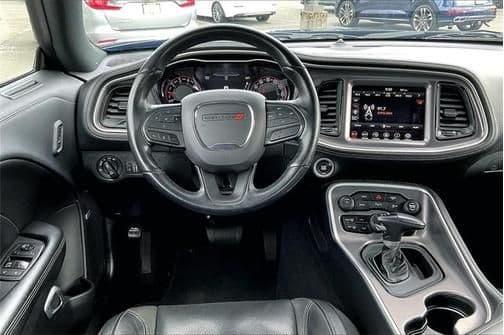 2021 dodge challenger sxt in sumner, washington