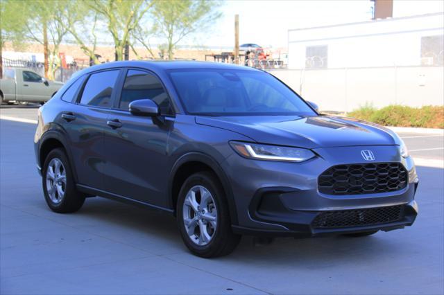 2023 honda hr-v lx