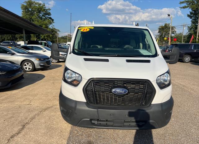 2021 ford transit-150 base