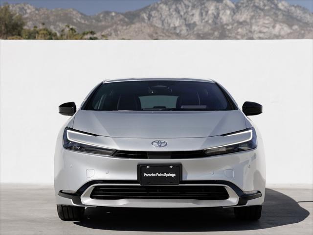 2023 toyota prius prime se