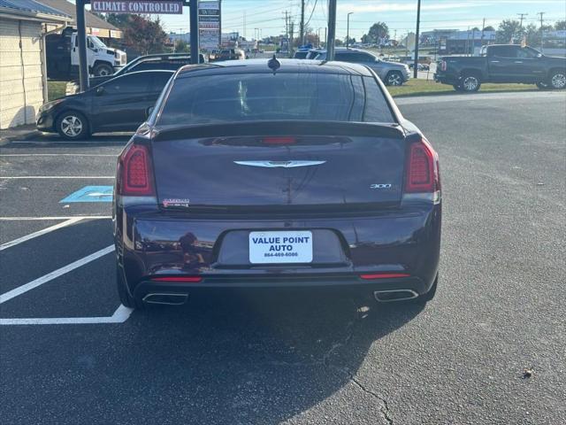 2020 chrysler 300 s
