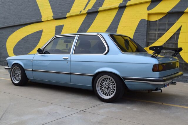 v8 powered bmw e21