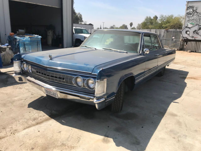 1967 chrysler imperial lebaron