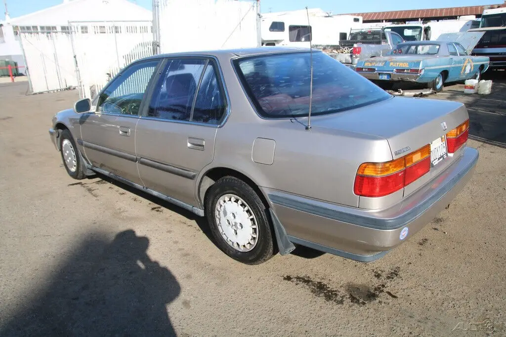 1991 honda accord lx sedan manual 4 cylinder no reserve!