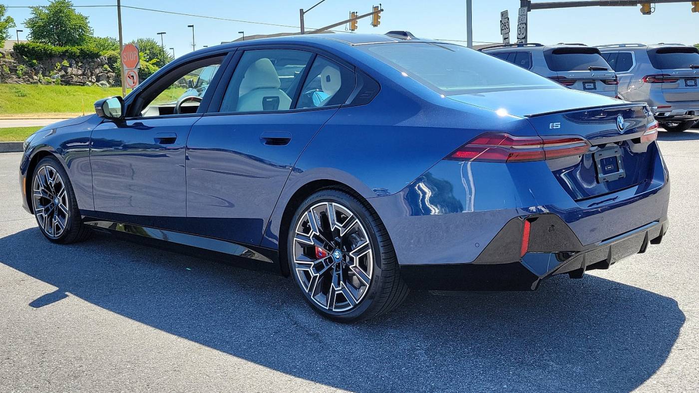 2024 bmw i5 m60