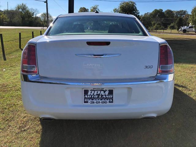 2014 chrysler 300 s