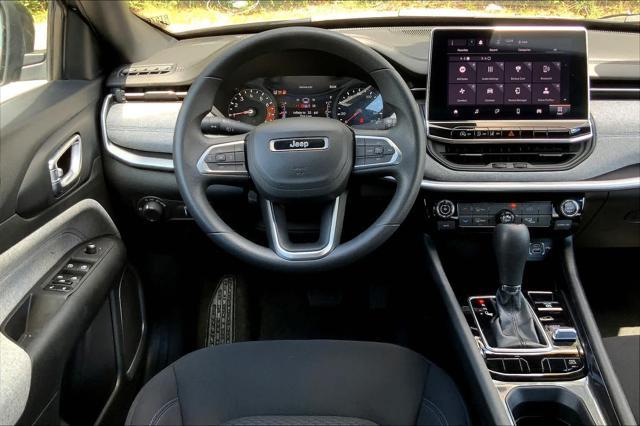2024 jeep compass sport
