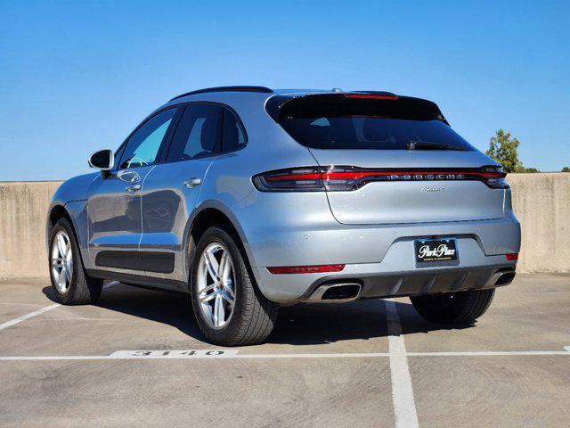 2021 porsche macan base