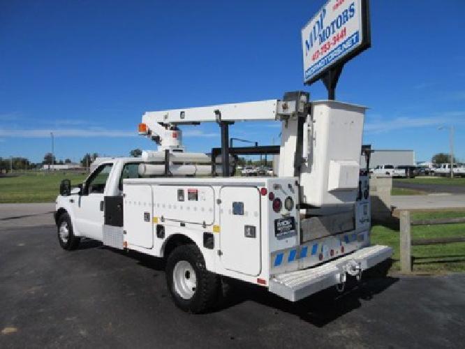 2001 ford f-350 drw bucket truck in los angeles, ca