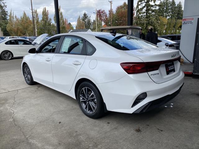 2024 kia forte lxs