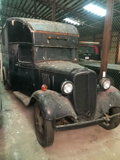 1934 chevy box/panel truck 1 and 3/4 ton
