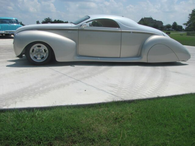 1939 lincoln zephyr custom coupe