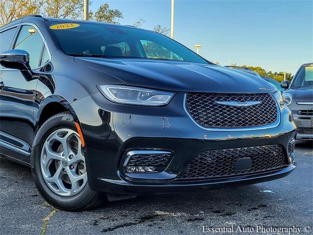 2023 chrysler pacifica limited