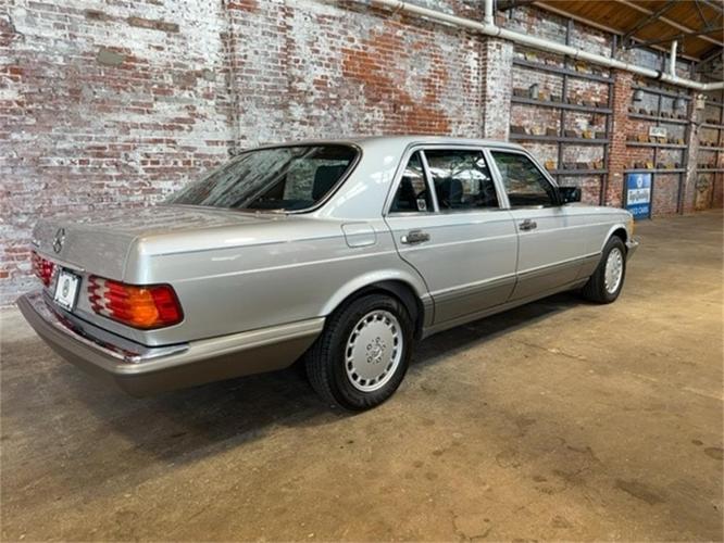 1989 mercedes-benz 560sel in reading, pennsylvania