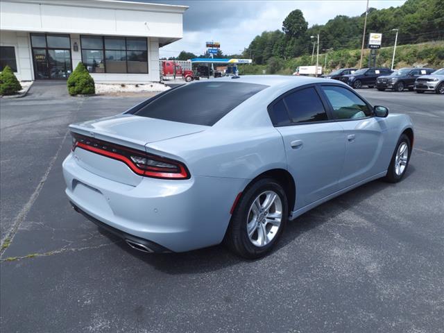 2022 dodge charger se