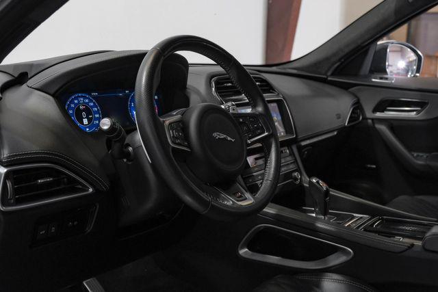 2020 jaguar f-pace svr p550 awd automatic
