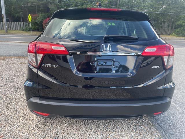 2022 honda hr-v lx