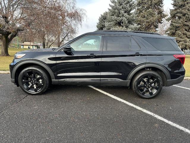 2023 ford explorer st-line