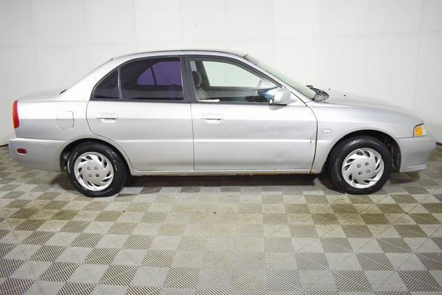 2000 mitsubishi mirage de