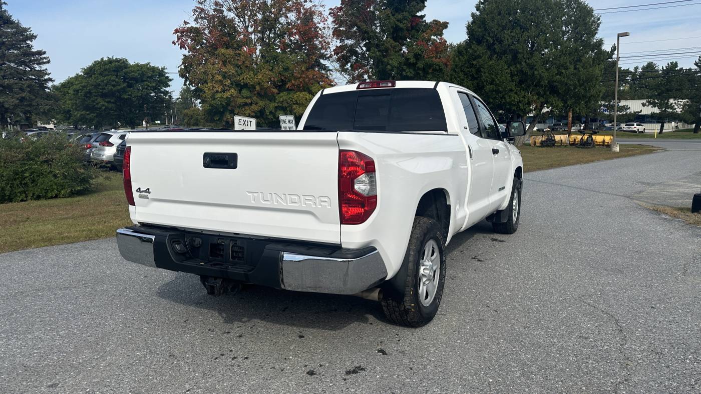 2019 toyota tundra sr5