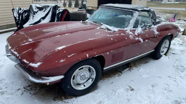 1967 chevrolet corvette convertible. numbers matching. 32,000 miles