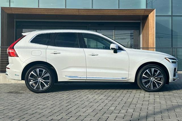 2022 volvo xc60 recharge plug-in hybrid eawd inscription expression