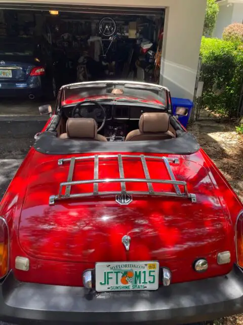 1977 mg mgb sportscar red rwd manual standard