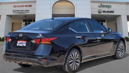 2023 Nissan Altima