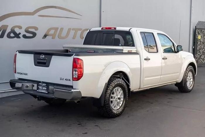2019 nissan frontier crew cab sv pickup 4d 6 ft in sacramento, california
