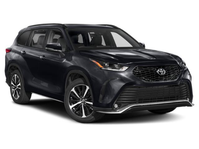 2021 toyota highlander xse