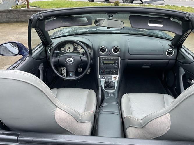2003 mazda mx-5 miata in hilton, new york
