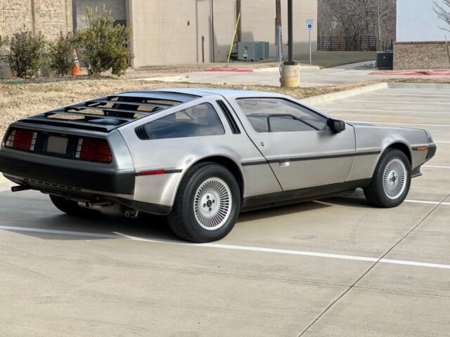 1981 delorean dmc-12 coupe grey no reserve